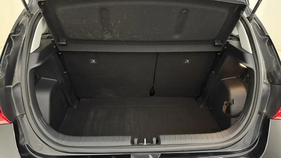 HYUNDAI i20 i20 1.2 Pure