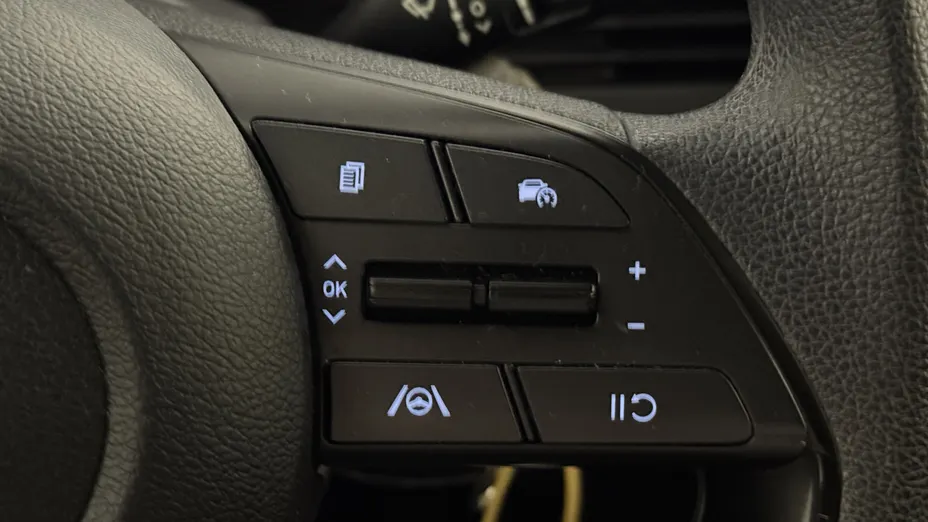 HYUNDAI i20 i20 1.2 Pure