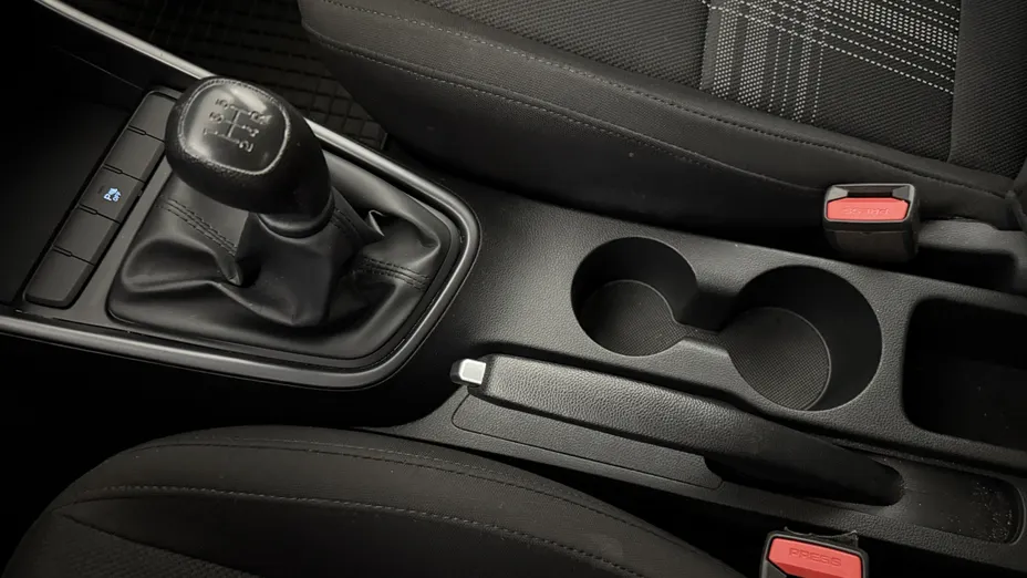 HYUNDAI i20 i20 1.2 Pure