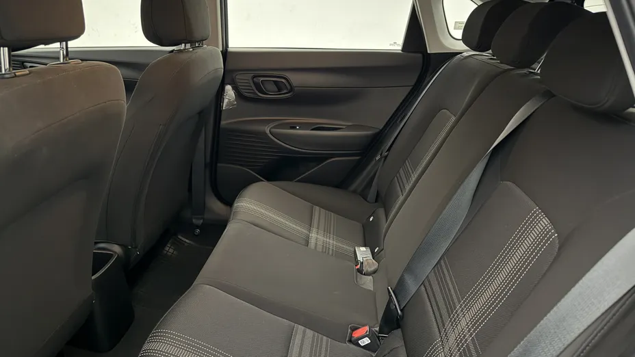 HYUNDAI i20 i20 1.2 Pure