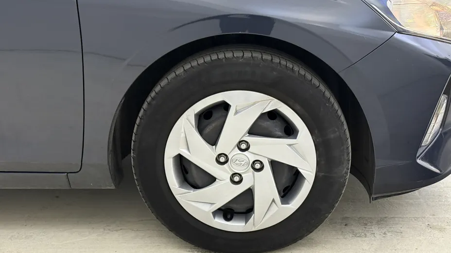 HYUNDAI i20 i20 1.2 Pure