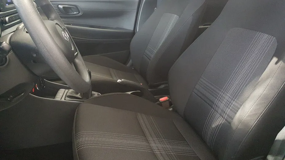 HYUNDAI i20 i20 1.2 Pure