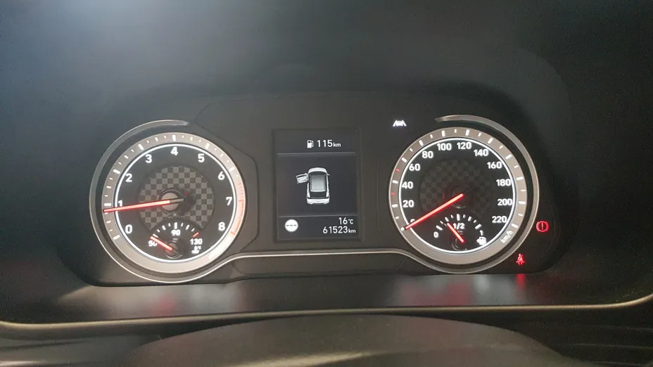 HYUNDAI i20 i20 1.2 Pure