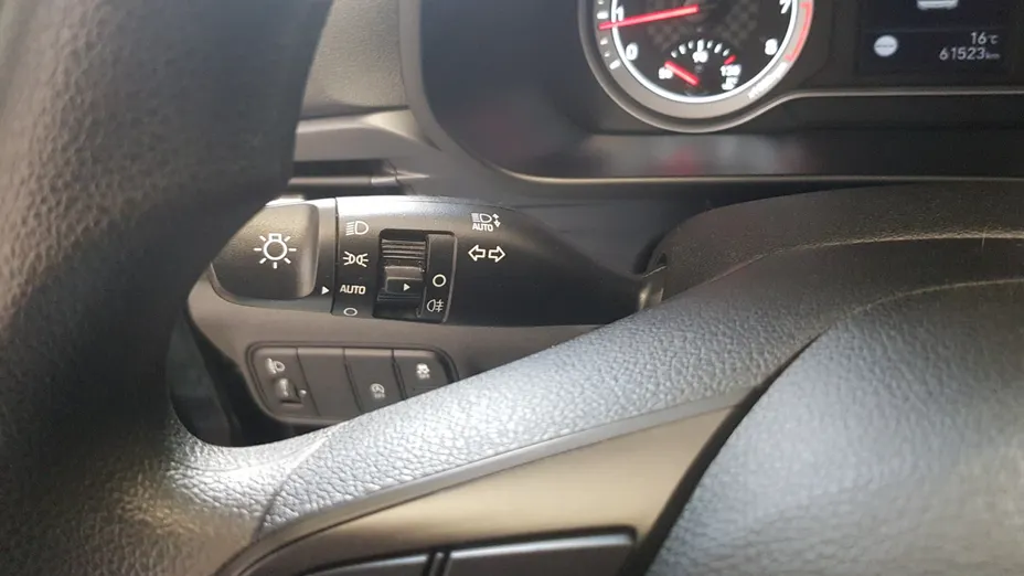 HYUNDAI i20 i20 1.2 Pure