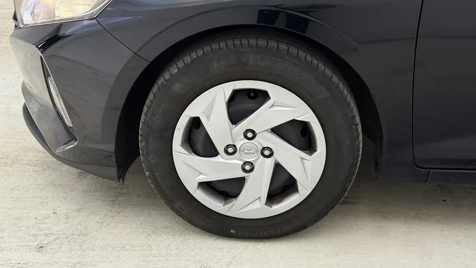 HYUNDAI i20 i20 1.2 Pure