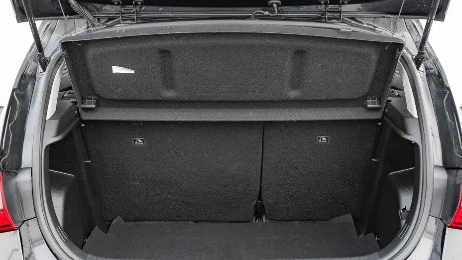 HYUNDAI i20 i20 1.2 Pure