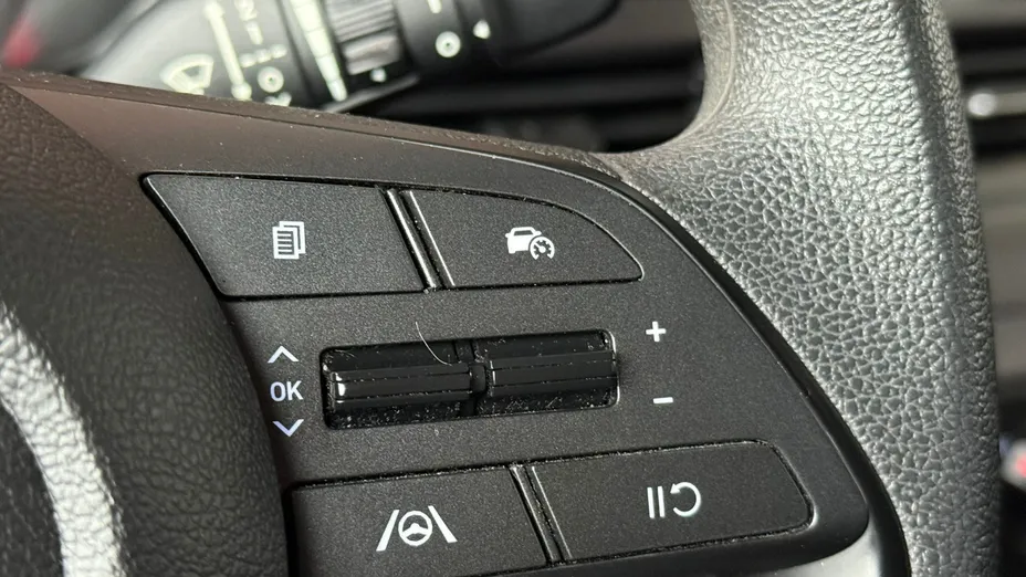 HYUNDAI i20 i20 1.2 Pure