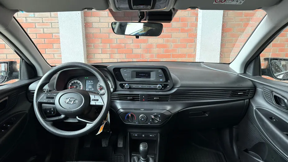 HYUNDAI i20 i20 1.2 Pure