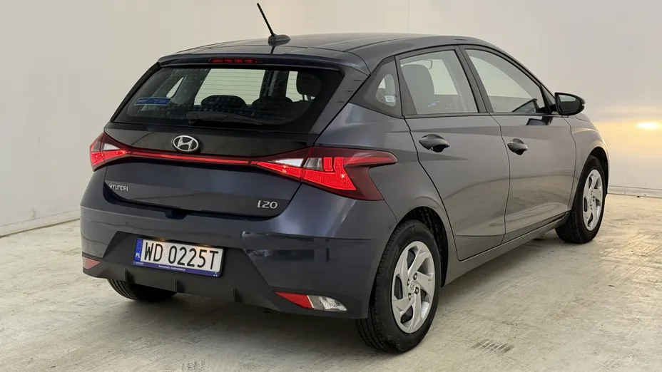 HYUNDAI i20 i20 1.2 Pure