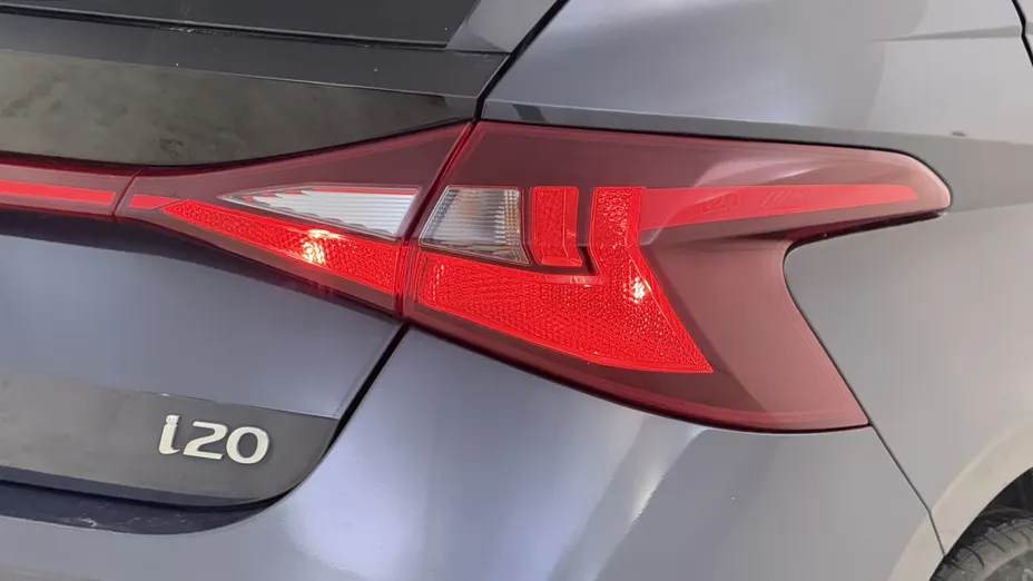 HYUNDAI i20 i20 1.2 Pure