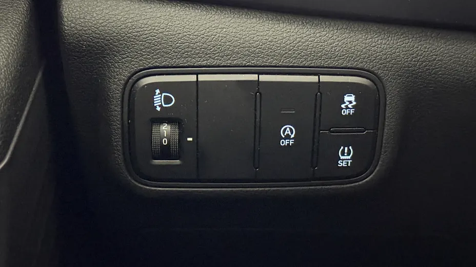 HYUNDAI i20 i20 1.2 Pure