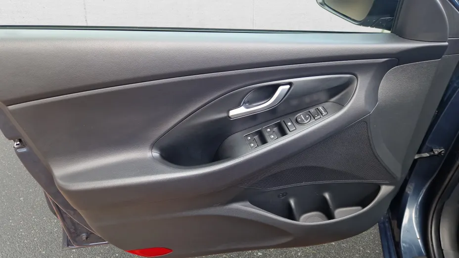 HYUNDAI i30 i30 1.0 T-GDI Modern