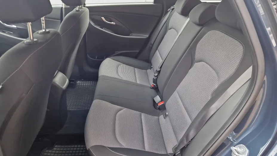 HYUNDAI i30 i30 1.0 T-GDI Modern