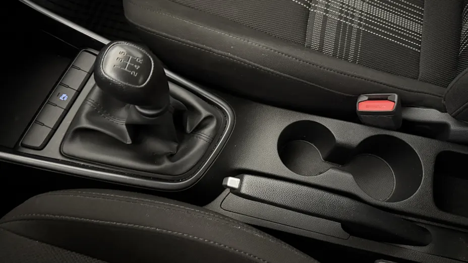 HYUNDAI i20 i20 1.2 Pure