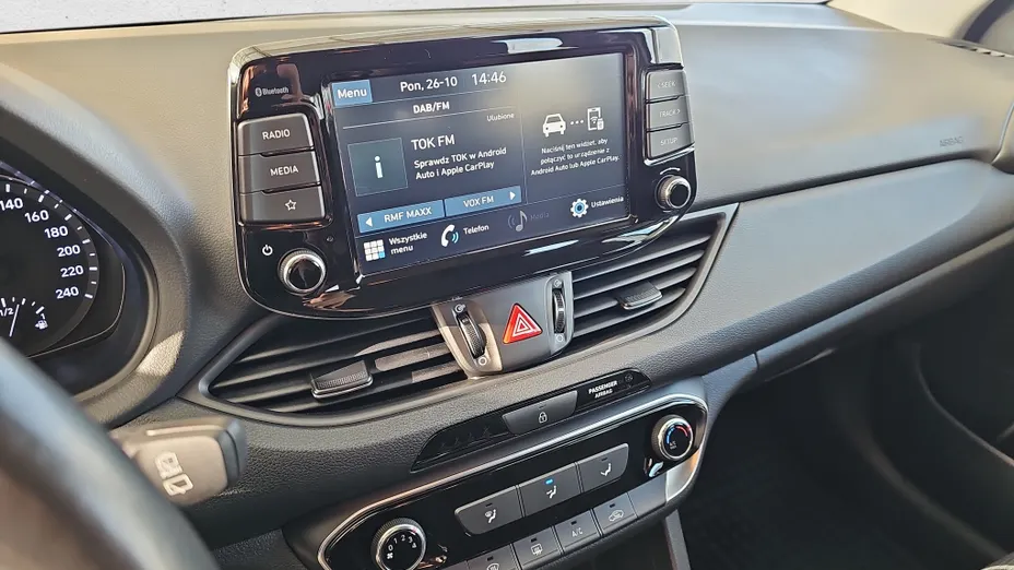HYUNDAI i30 i30 1.0 T-GDI Modern