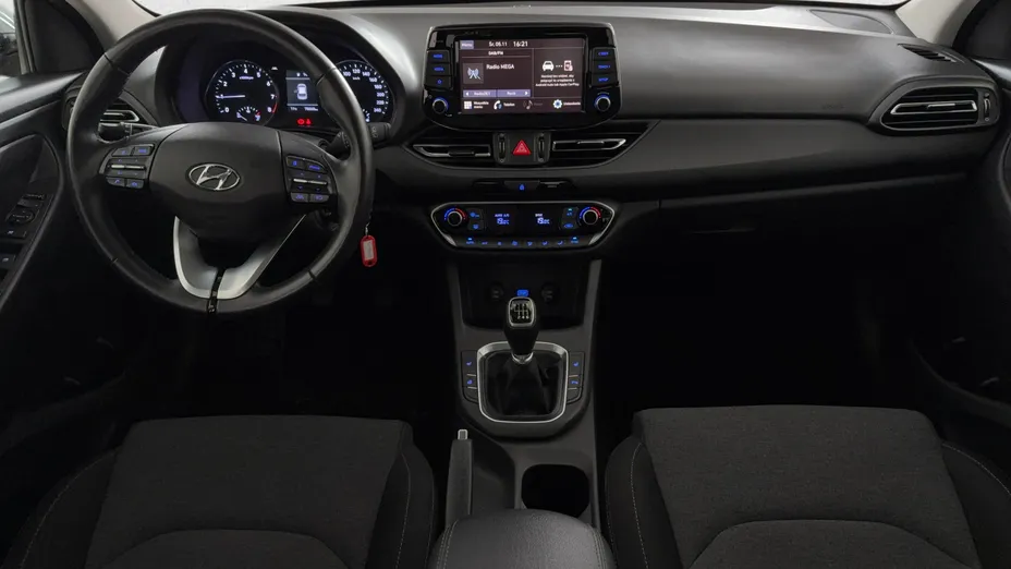 HYUNDAI i30 i30 1.5 DPI Smart