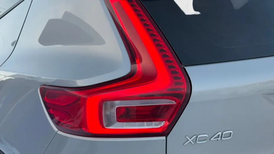 VOLVO XC40 XC40 B3 Core aut