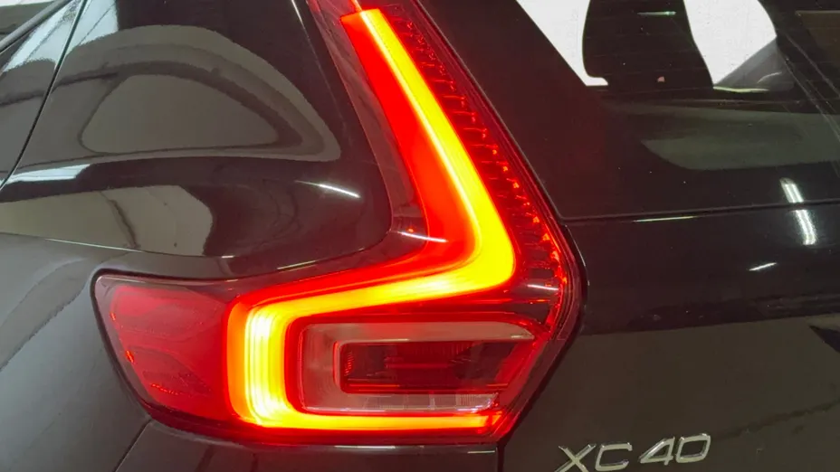 VOLVO XC40 XC40 B3 Core aut