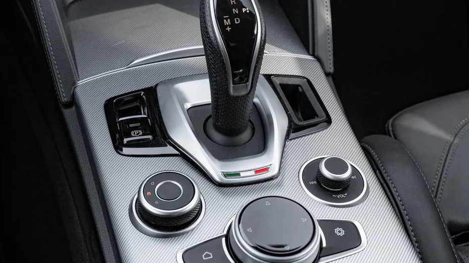 ALFA ROMEO Stelvio Stelvio 2.0 Turbo Sprint Q4 aut