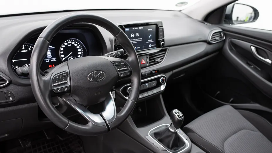 HYUNDAI i30 i30 1.0 T-GDI Modern