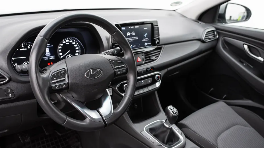 HYUNDAI i30 i30 1.0 T-GDI Modern
