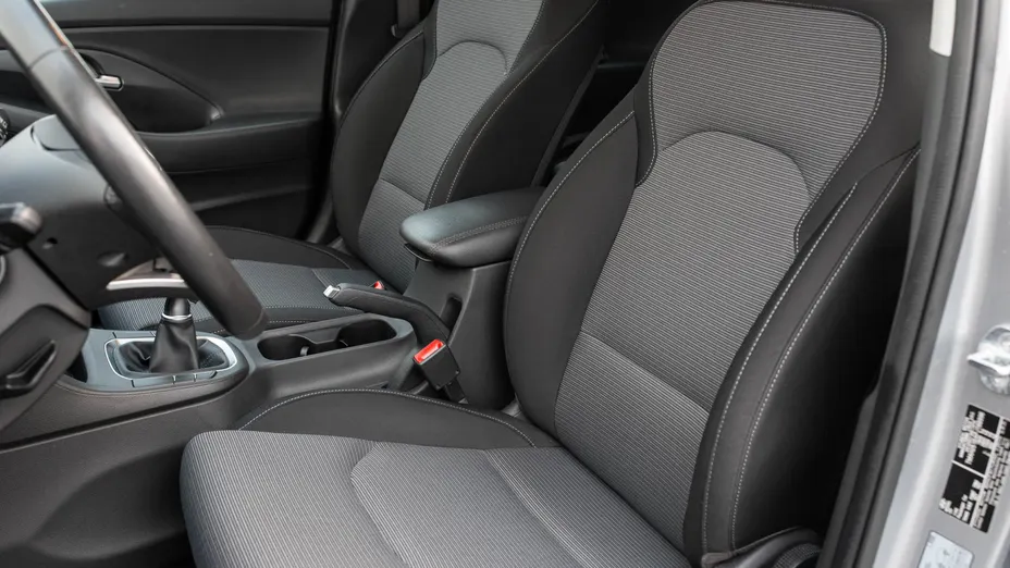 HYUNDAI i30 i30 1.0 T-GDI Modern