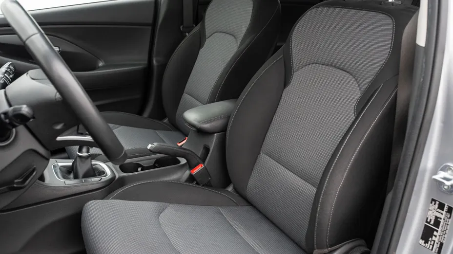 HYUNDAI i30 i30 1.0 T-GDI Modern