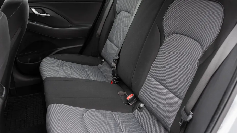 HYUNDAI i30 i30 1.0 T-GDI Modern