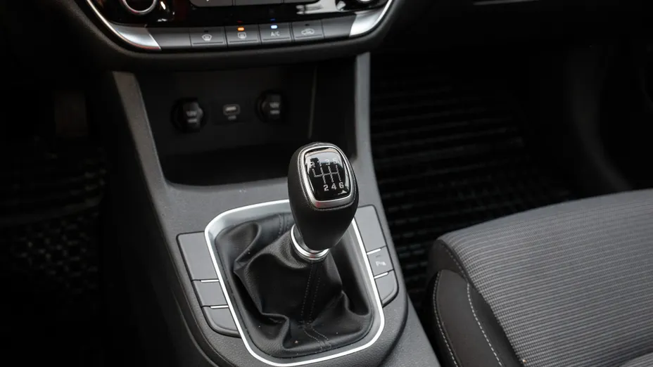 HYUNDAI i30 i30 1.0 T-GDI Modern