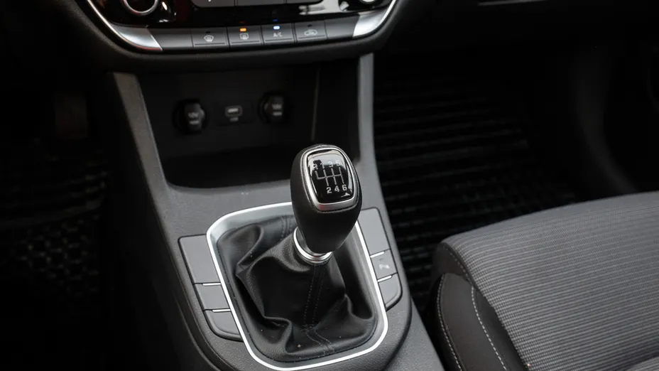 HYUNDAI i30 i30 1.0 T-GDI Modern