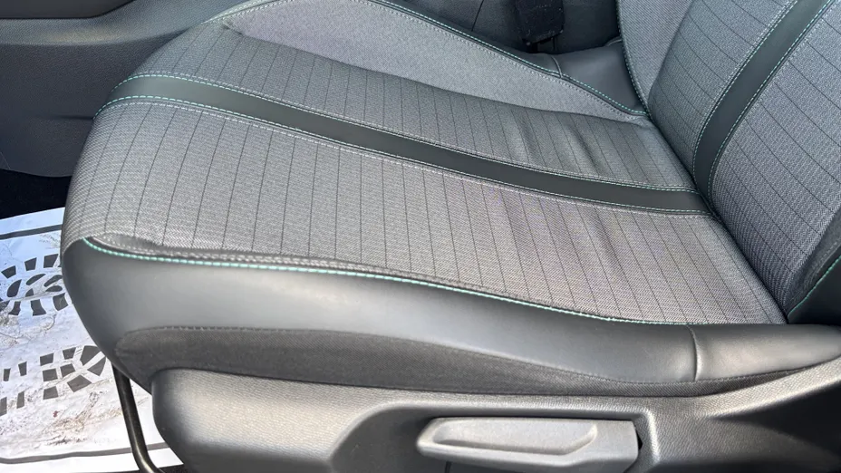 PEUGEOT 2008 2008 1.2 PureTech Allure S&S EAT8