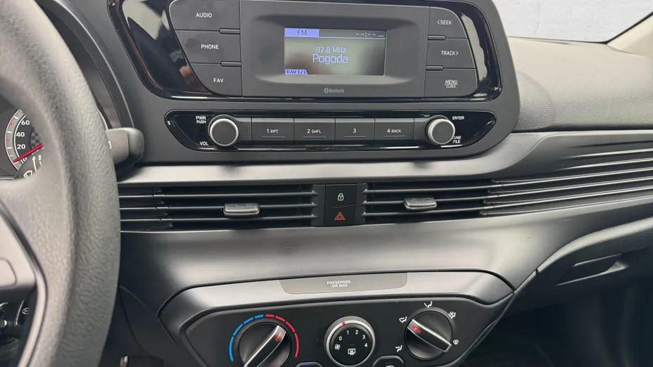 HYUNDAI i20 i20 1.2 Pure