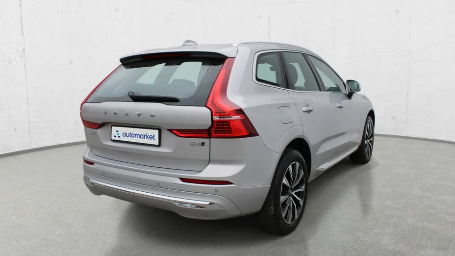 VOLVO XC60 XC60 B4 D AWD Plus Bright aut