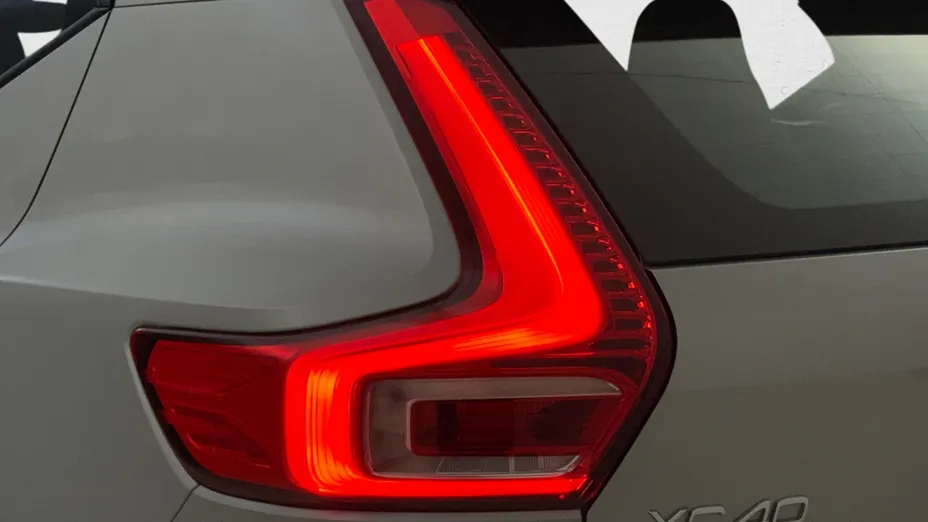 VOLVO XC40 XC40 B3 Core aut