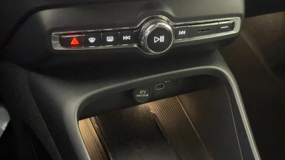 VOLVO XC40 XC40 B3 Core aut