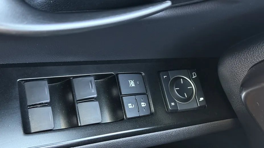 LEXUS UX UX 250h GPF Business 2WD