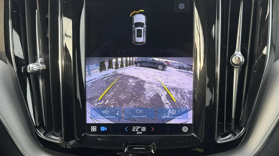 VOLVO XC60 XC60 B4 B Plus Dark aut