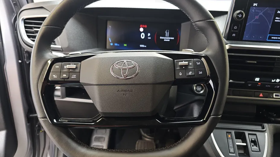 TOYOTA Proace Verso Proace Verso 2.0 D4-D Long Business aut