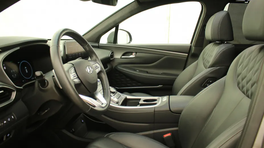 HYUNDAI Santa Fe Santa Fe 1.6 T-GDI HEV Platinum 4WD aut