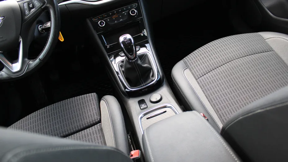 OPEL Astra Astra V 1.2 T Elegance S&S