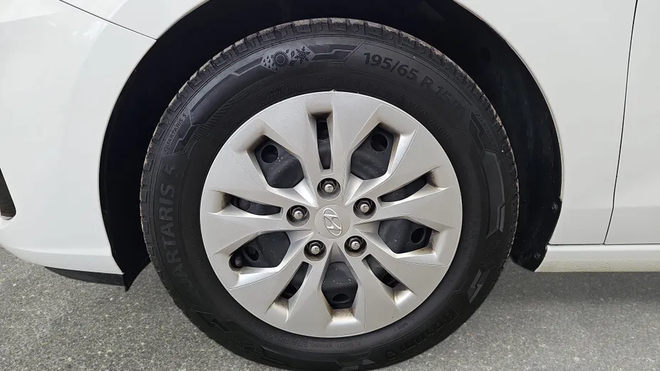HYUNDAI i30 i30 1.0 T-GDI Modern