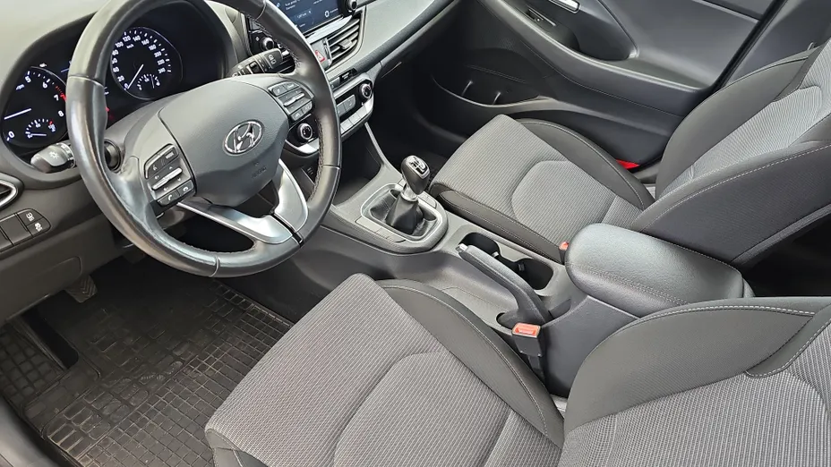HYUNDAI i30 i30 1.0 T-GDI Modern
