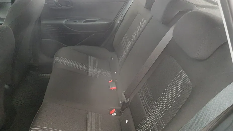 HYUNDAI i20 i20 1.2 Pure