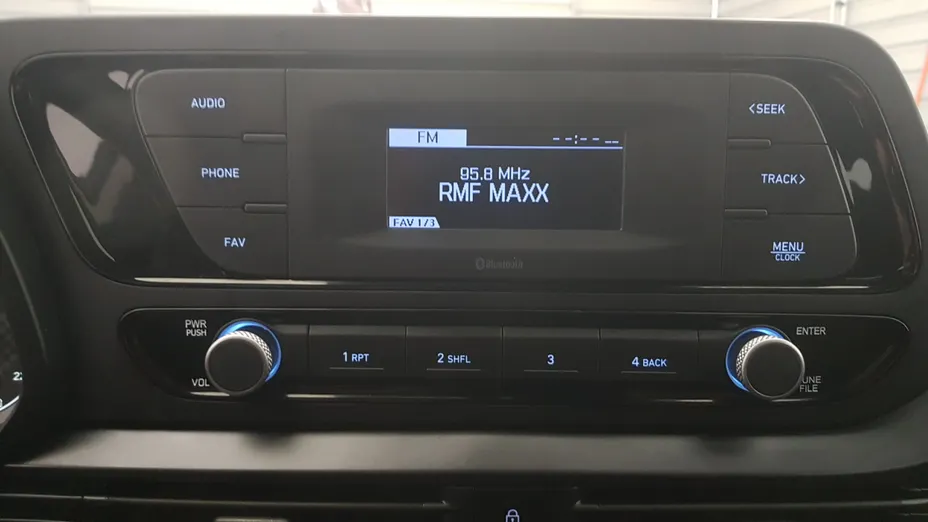 HYUNDAI i20 i20 1.2 Pure