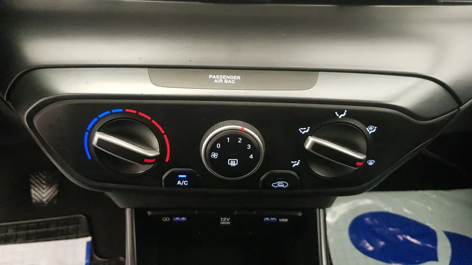 HYUNDAI i20 i20 1.2 Pure