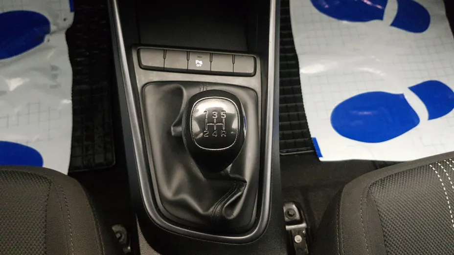 HYUNDAI i20 i20 1.2 Pure