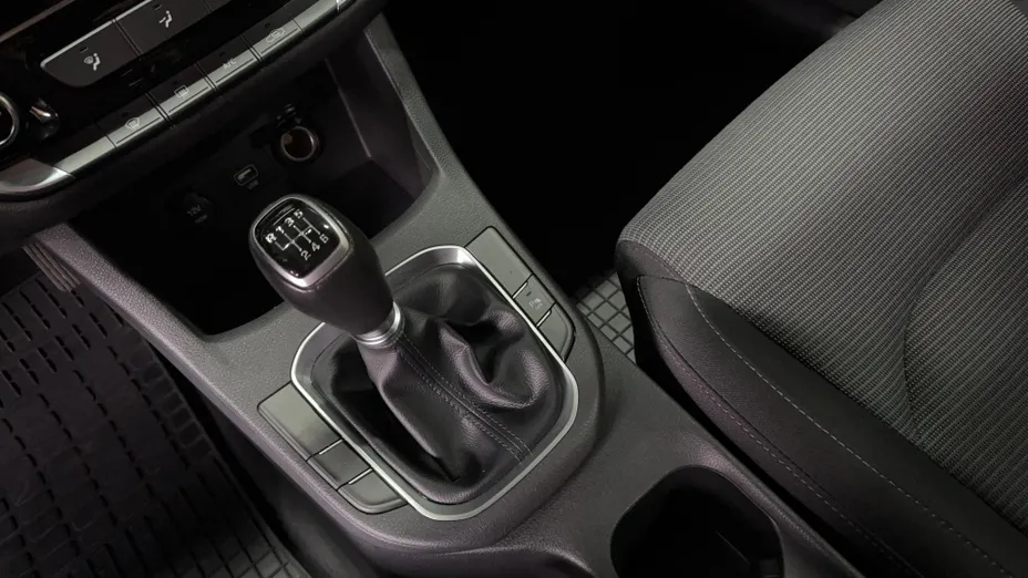 HYUNDAI i30 i30 1.0 T-GDI Modern