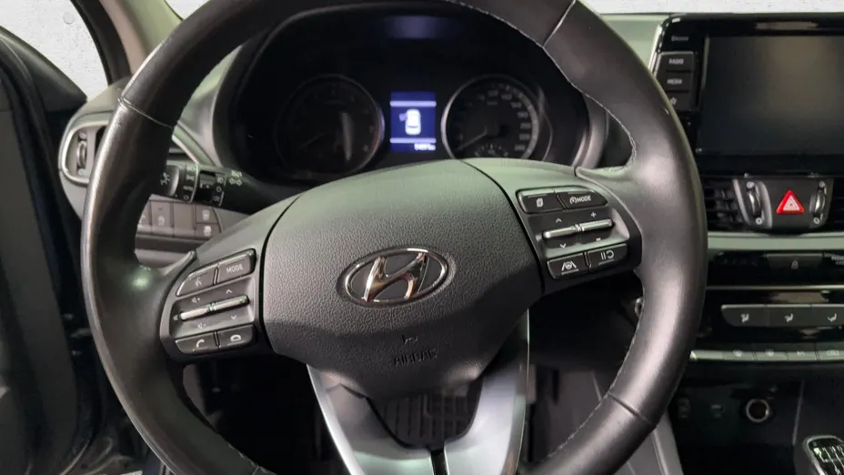 HYUNDAI i30 i30 1.0 T-GDI Modern