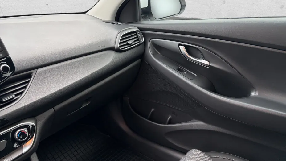 HYUNDAI i30 i30 1.0 T-GDI Modern
