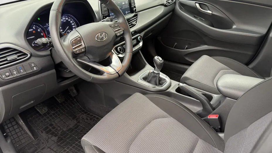 HYUNDAI i30 i30 1.0 T-GDI Modern